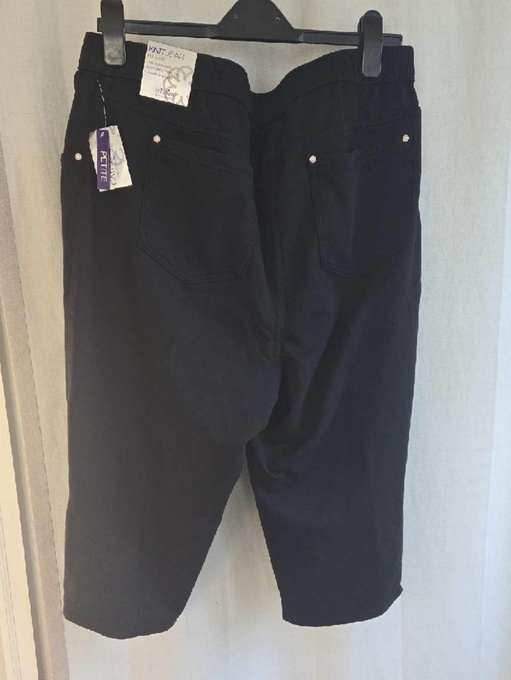 Catherines Black Capri Pants with Elastic Waist - Picture 7 of 11